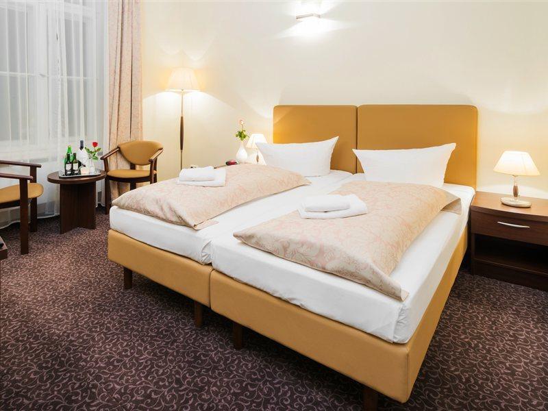 Upper Room Hotel Kurfuerstendamm Berlin Exterior photo