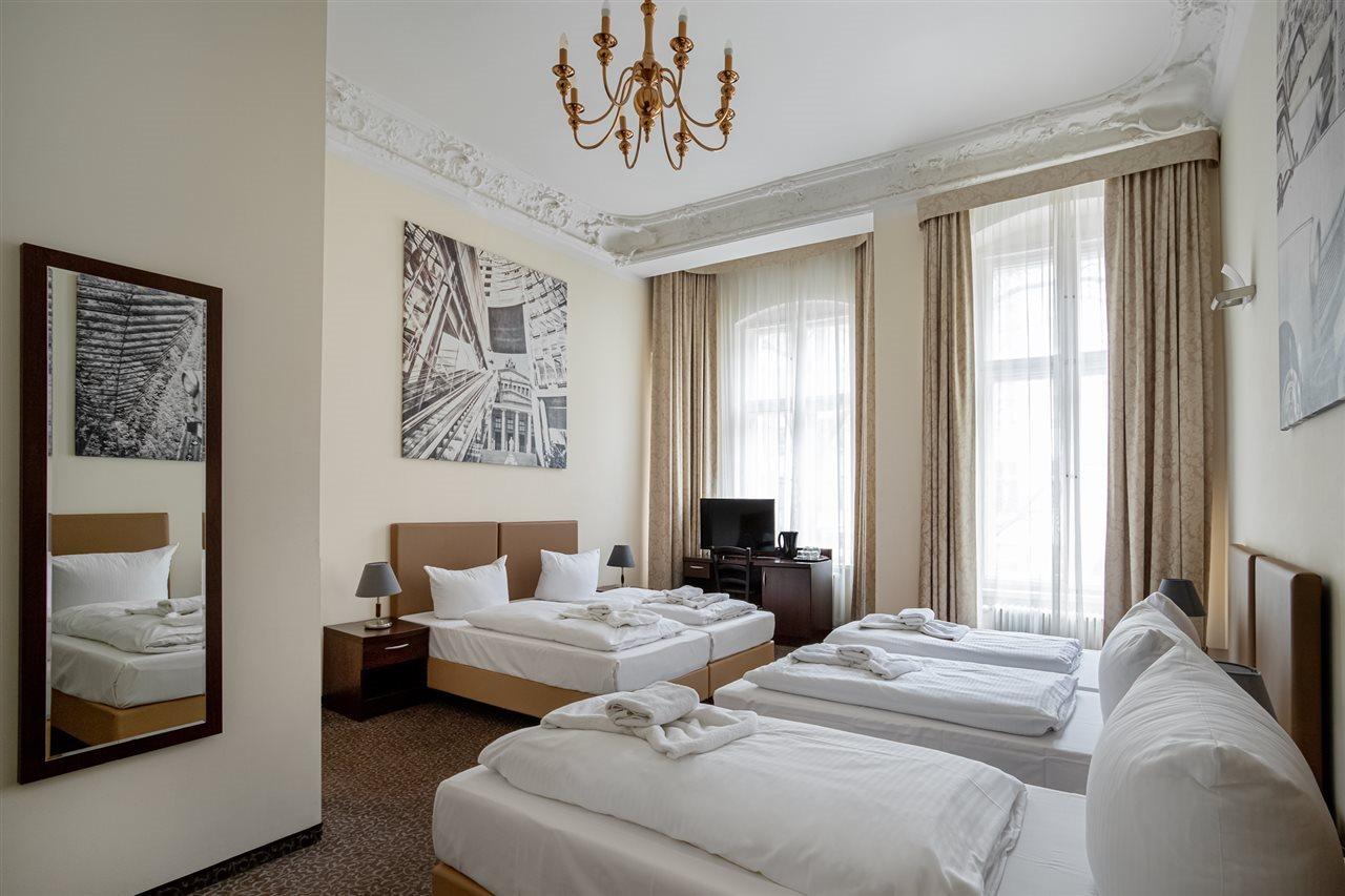 Upper Room Hotel Kurfuerstendamm Berlin Exterior photo