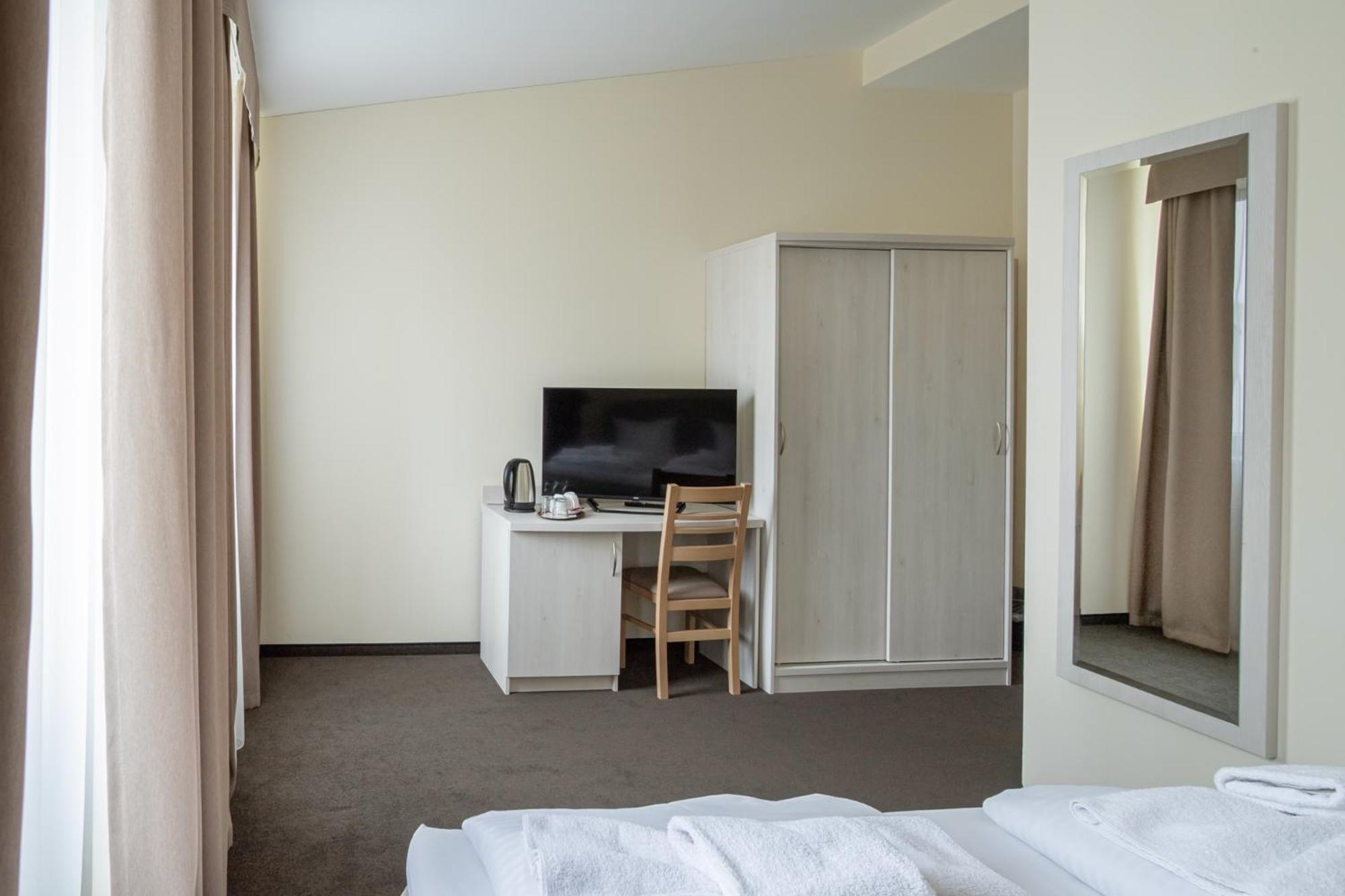 Upper Room Hotel Kurfuerstendamm Berlin Exterior photo