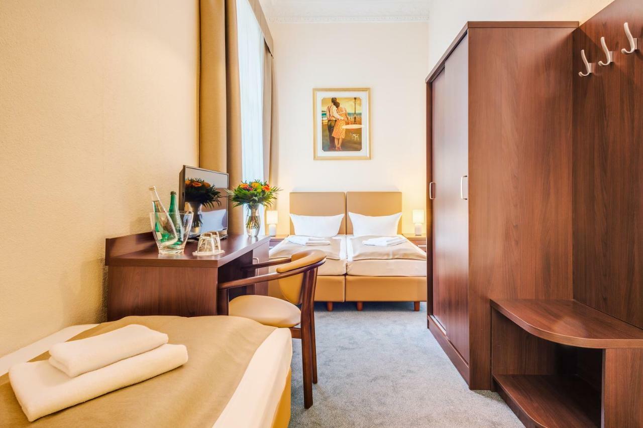 Upper Room Hotel Kurfuerstendamm Berlin Exterior photo